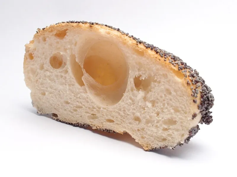 Razowa grahamka posypana otrębami